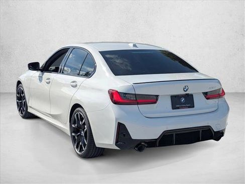 New 2026 BMW 330i Sedan w/ M Sport Package image 8