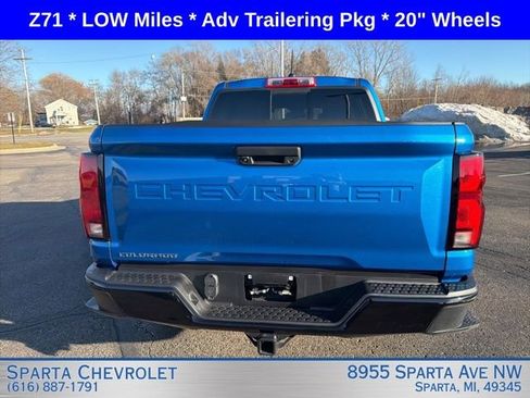 Used 2023 Chevrolet Colorado Z71 w/ Z71 Convenience Package 2 image 4