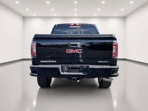 Used 2016 GMC Sierra 1500 Denali w/ Enhanced Driver Alert Package AWD/4WD image 4