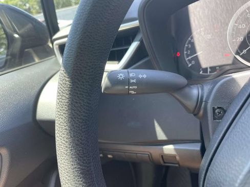 Used 2022 Toyota Corolla LE FWD image 24