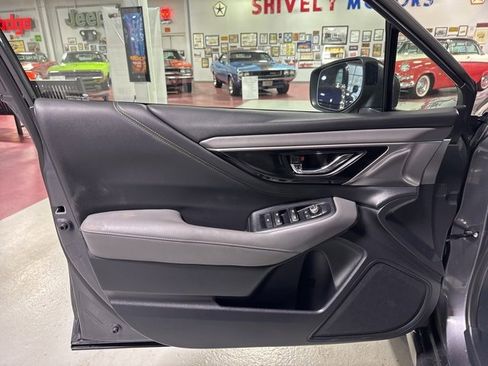 Used 2020 Subaru Outback Onyx Edition XT image 12