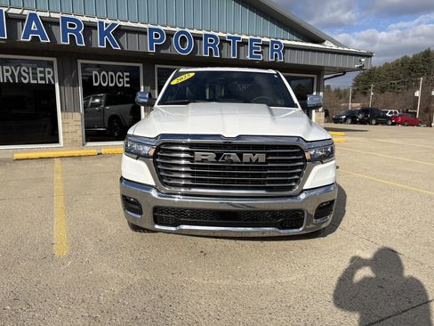 Used 2025 RAM 1500 Laramie image 8