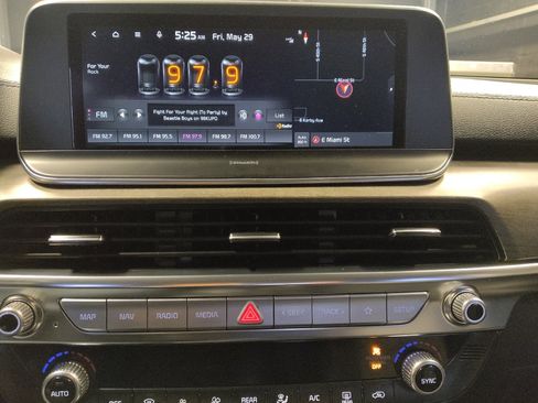 Used 2022 Kia Telluride EX w/ EX Premium Package FWD image 25