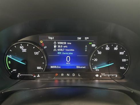 Used 2022 Ford Escape SE image 19