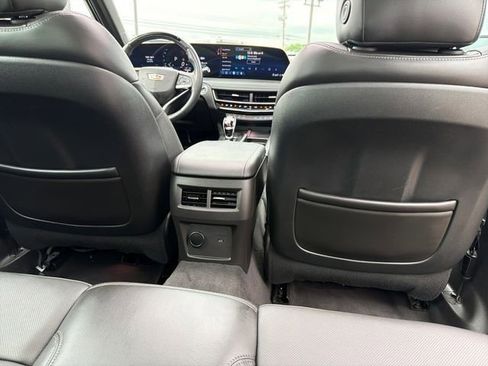 Used 2025 Cadillac CT5 Premium Luxury RWD image 35