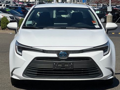 Certified 2023 Toyota Corolla LE FWD image 10