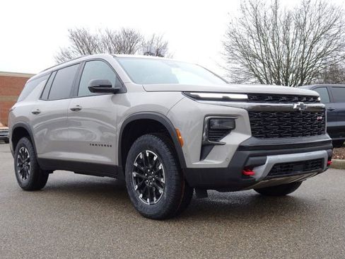 New 2026 Chevrolet Traverse Z71 w/ Enhanced Driving Package image 13