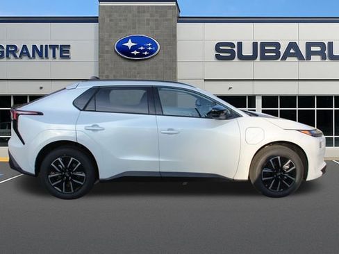 New 2026 Subaru Solterra Premium image 5