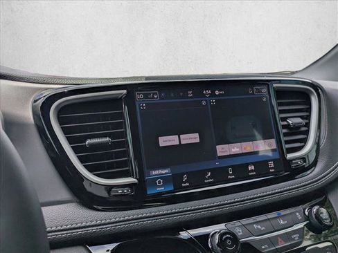 New 2026 Chrysler Pacifica Select w/ S Appearance Package FWD image 10