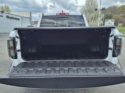 Used 2021 RAM 1500 Big Horn image 25