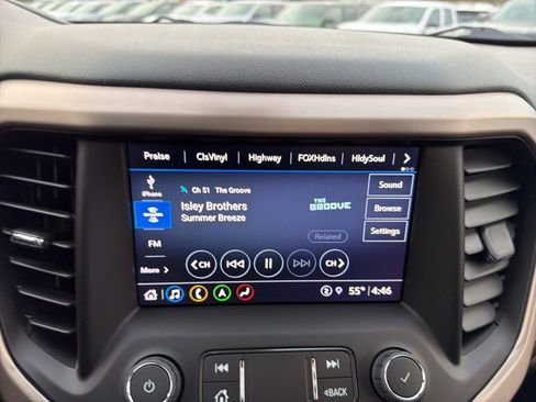 Used 2022 GMC Acadia Denali w/ Denali Ultimate Package image 31