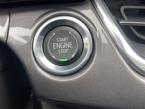 New 2025 Chevrolet Trax ACTIV w/ Driver Confidence Package image 16