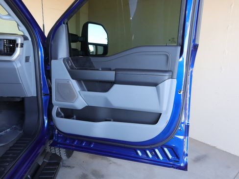 New 2026 Ford F350 XLT w/ XLT Premium Package image 39