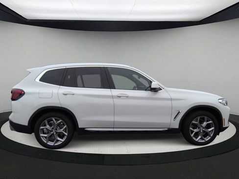 Certified 2023 BMW X3 xDrive30i w/ Premium Package image 9