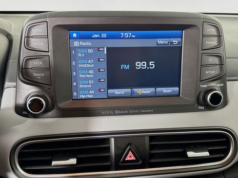 Used 2020 Hyundai Kona SEL Plus image 17