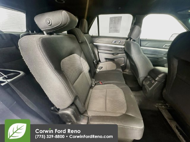 Used 2017 Ford Explorer XLT AWD/4WD image 27