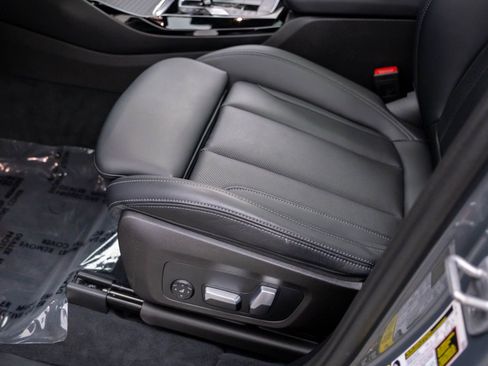 Used 2023 BMW X3 xDrive30i w/ Premium Package image 18