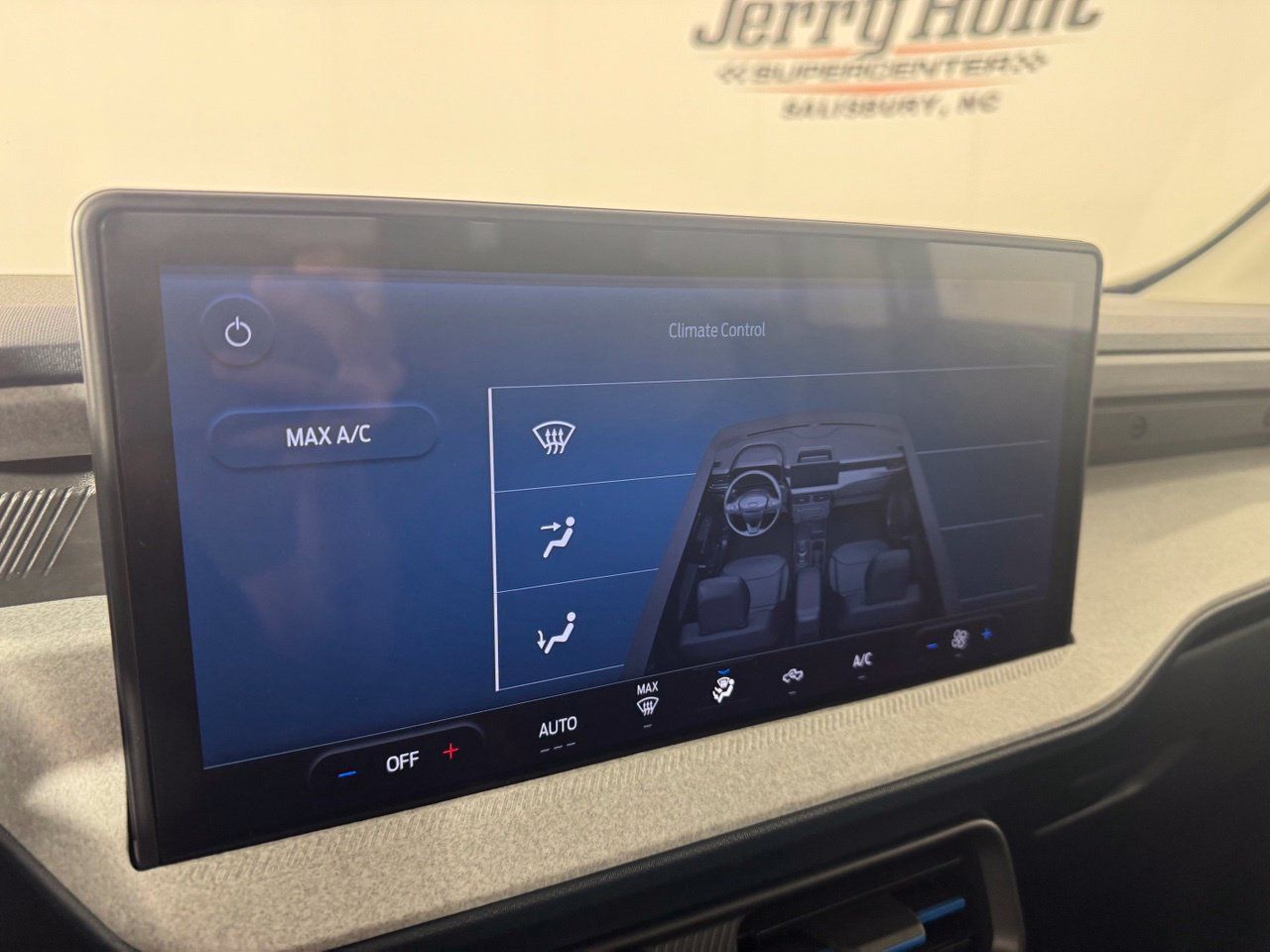 Used 2026 Ford Maverick XLT FWD image 22