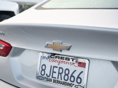 Used 2017 Chevrolet Malibu LT image 15