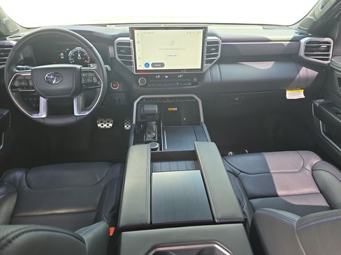 Used 2024 Toyota Tundra Platinum w/ TRD Off-Road Package AWD/4WD image 9