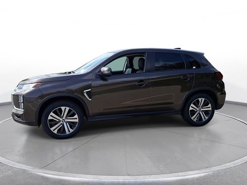 Used 2023 Mitsubishi Outlander Sport SE AWD/4WD image 4