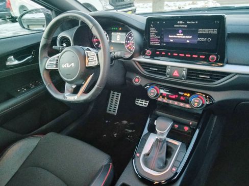 Used 2023 Kia Forte GT image 15