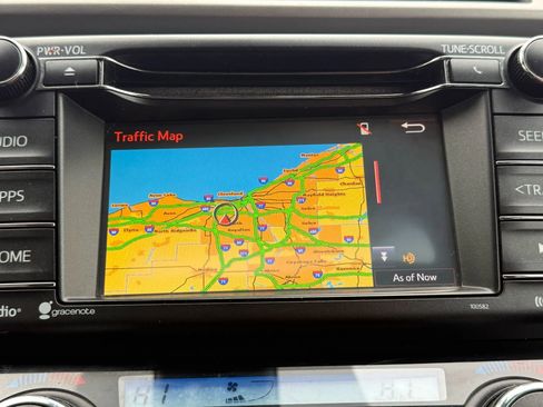 Used 2018 Toyota RAV4 Adventure image 33