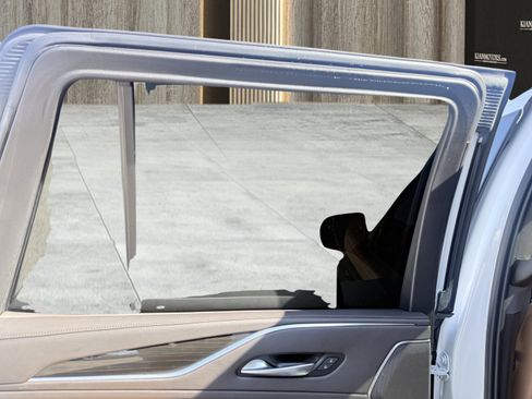 Used 2023 Cadillac Escalade Sport w/ Touring Package image 36