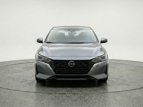 Used 2025 Nissan Sentra S FWD image 2