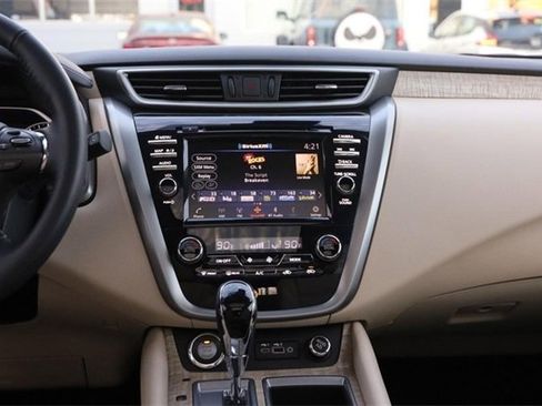 Certified 2024 Nissan Murano SL image 25