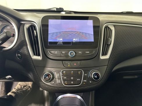 Used 2023 Chevrolet Malibu LT image 22