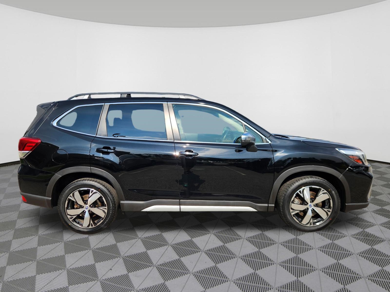 Used 2020 Subaru Forester Touring w/ Popular Package #2 AWD/4WD image 6