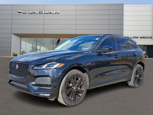 Used 2022 Jaguar F-PACE S image 1