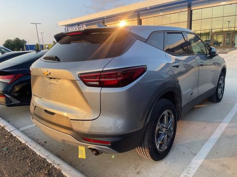 Used 2025 Chevrolet Blazer LT AWD/4WD image 4