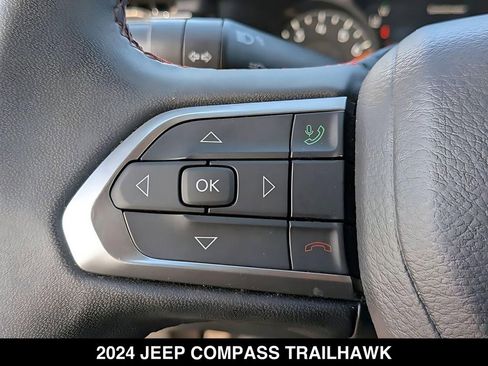 Used 2024 Jeep Compass Trailhawk AWD/4WD image 25