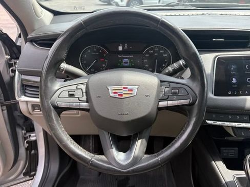 Used 2021 Cadillac XT4 Premium Luxury w/ Cold Weather Package FWD image 35