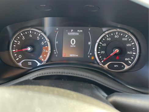 Used 2023 Jeep Renegade Latitude image 15