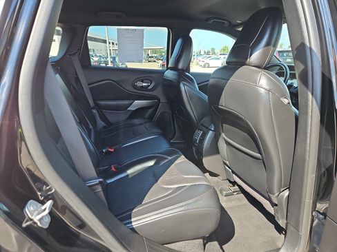 Used 2020 Jeep Cherokee High Altitude AWD/4WD image 15