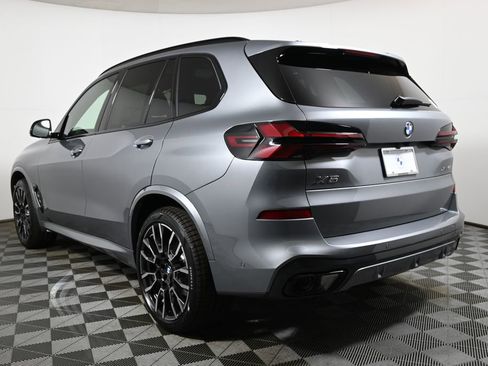 New 2026 BMW X5 xDrive40i w/ M Sport Package image 5
