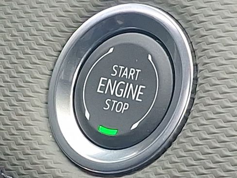 New 2026 Chevrolet Equinox LT w/ Convenience Package II image 29