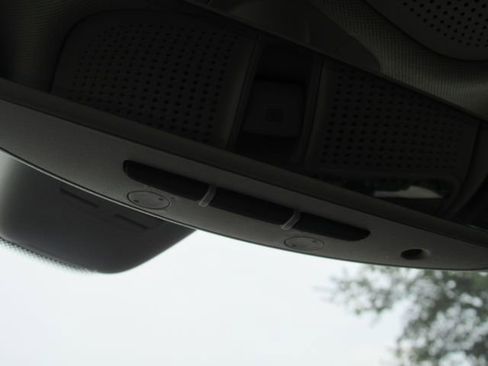 Used 2020 Mercedes-Benz C 300 Sedan w/ Premium Package image 41