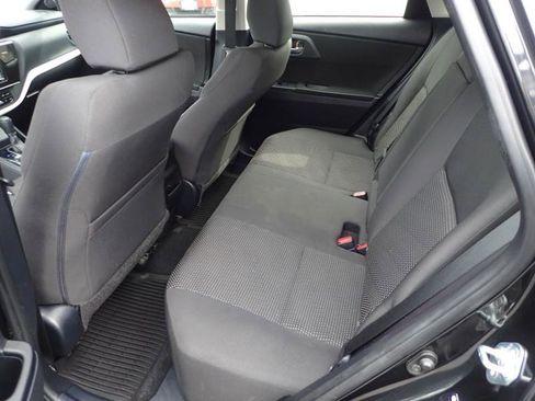 Used 2018 Toyota Corolla iM w/ Carpet Mat Package (TMS) FWD image 10