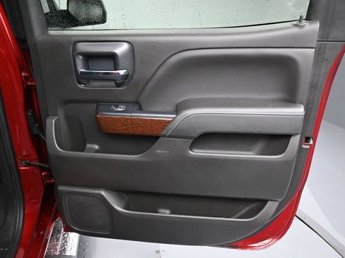 Used 2018 GMC Sierra 1500 SLT AWD/4WD image 34