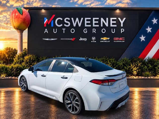 Used 2020 Toyota Corolla SE FWD image 3