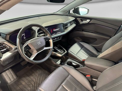 Used 2023 Audi Q4 e-tron Premium Plus w/ Premium Plus RWD image 18
