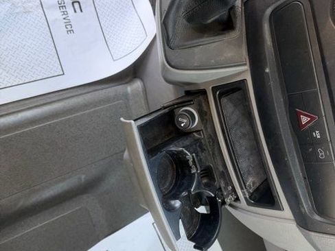 Used 2016 Freightliner Sprinter 3500 image 23