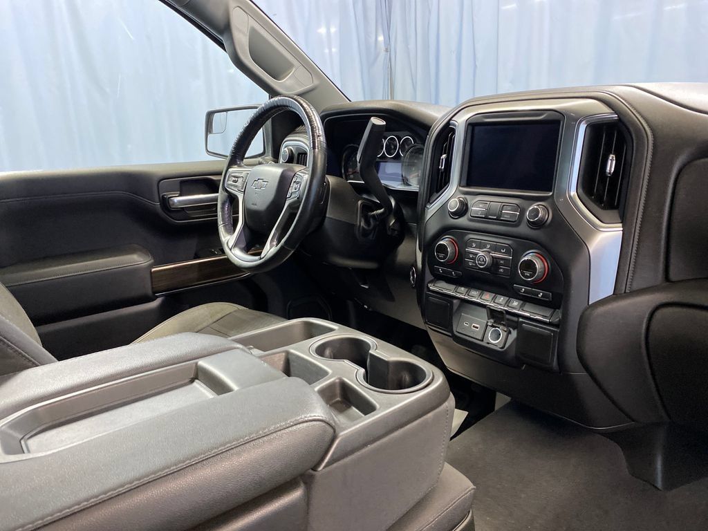 Used 2019 Chevrolet Silverado 1500 RST w/ All-Star Edition AWD/4WD image 40