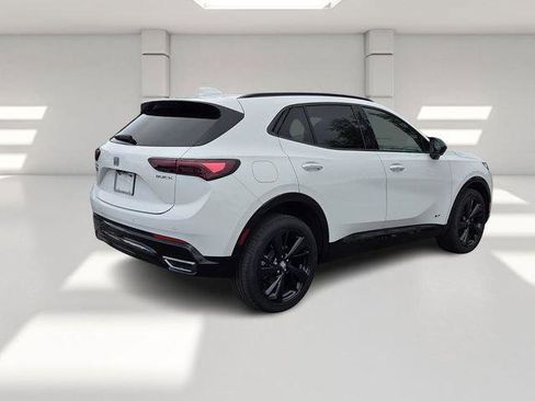 Certified 2025 Buick Envision Sport Touring image 5