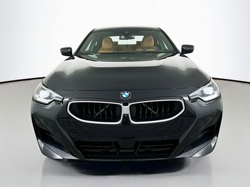 Used 2025 BMW 230i Coupe w/ M Sport Package RWD image 2