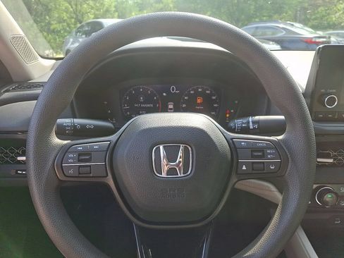 Used 2024 Honda Accord EX image 20